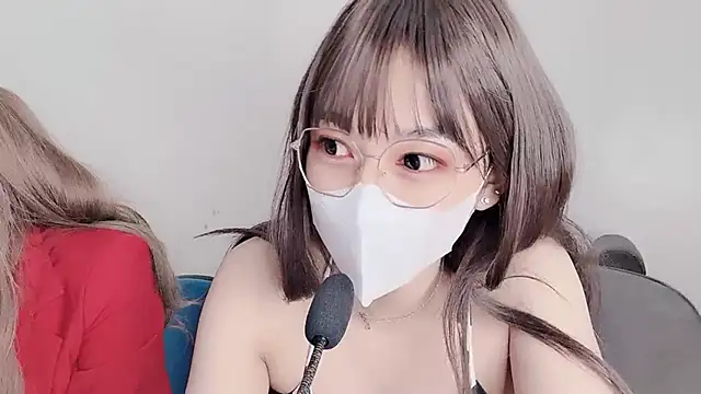 Mono-Stewardesss online show from 10, 12, 2024