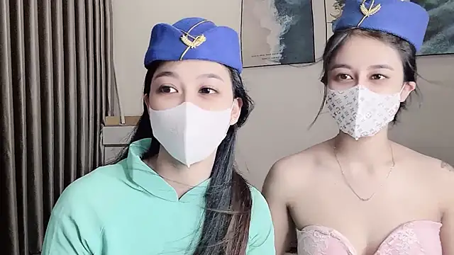 Mono-Stewardesss online show from 17, 9, 2025