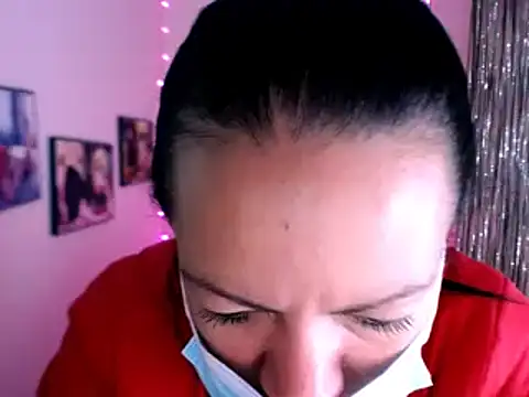 Snapshot of Cristal_w chatting on 10, 12, 2024 Cristal w online show from 10, 12, 2024