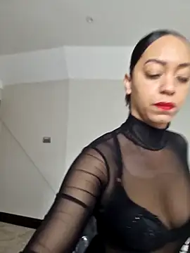 Snapshot of QueenTricks1 chatting on 24, 2, 2026 QueenTricks1 online show from 24, 2, 2026