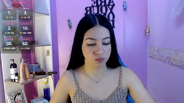 Lila Pinky online show from 7, 3, 2025