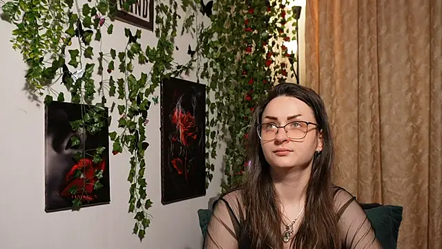 NaughtYHomemadE online show from 26, 10, 2025