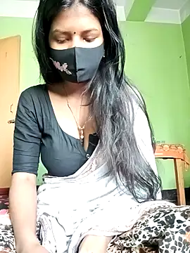 Snapshot of Anusri- chatting on 5, 2, 2025 Anusri- online show from 5, 2, 2025