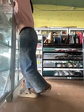 Rosa 998 online show from 2, 1, 2025