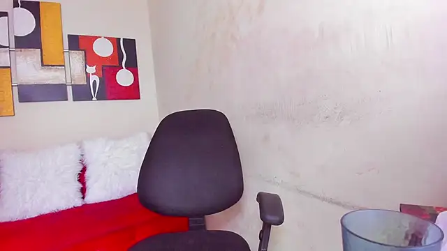 luna hoott online show from 13, 2, 2025