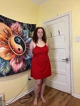 Snapshot of mistress_kasha chatting on 13, 4, 2026 mistress kasha online show from 13, 4, 2026