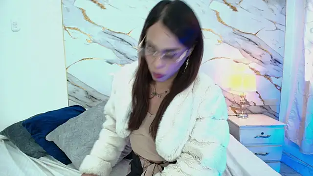 pretty ariiel online show from 11, 3, 2026