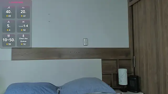 Snapshot of _fullmoon chatting on 27, 2, 2025 fullmoon online show from 27, 2, 2025