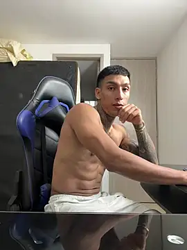 Snapshot of sendfer chatting on 12, 2, 2025 sendfer online show from 12, 2, 2025