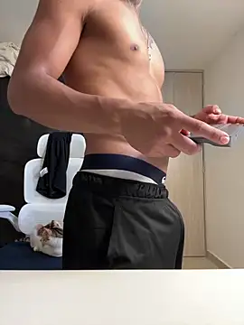 Snapshot of sendfer chatting on 10, 9, 2025 sendfer online show from 10, 9, 2025