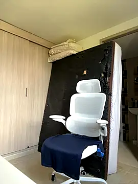 Snapshot of sendfer chatting on 22, 9, 2025 sendfer online show from 22, 9, 2025