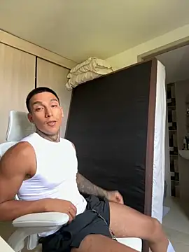 Snapshot of sendfer chatting on 17, 10, 2025 sendfer online show from 17, 10, 2025