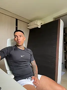 Snapshot of sendfer chatting on 6, 2, 2026 sendfer online show from 6, 2, 2026