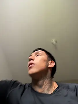 Snapshot of sendfer chatting on 27, 3, 2026 sendfer online show from 27, 3, 2026