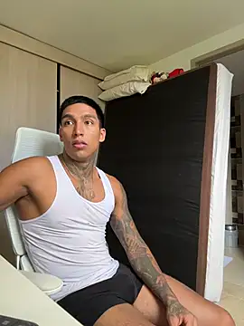 Snapshot of sendfer chatting on 30, 3, 2026 sendfer online show from 30, 3, 2026