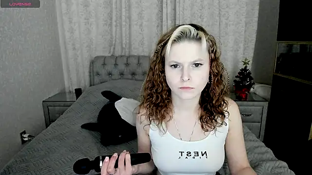 Snapshot of rocky_foxy chatting on 28, 1, 2025 rocky foxy online show from 28, 1, 2025