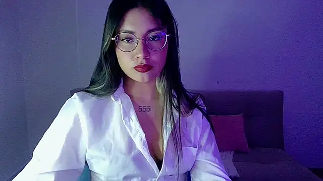 Snapshot of Lia_14_ chatting on 5, 3, 2026 Lia 14 online show from 5, 3, 2026