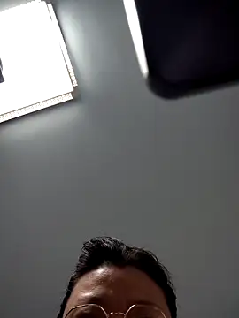 Snapshot of zhenzhen521 chatting on 10, 3, 2025 zhenzhen521 online show from 10, 3, 2025