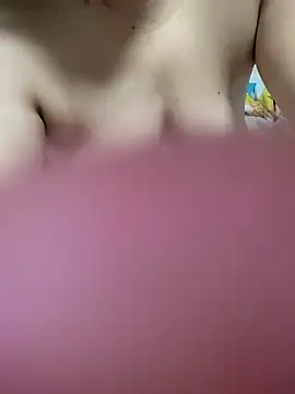 Snapshot of zhenzhen521 chatting on 14, 3, 2025 zhenzhen521 online show from 14, 3, 2025