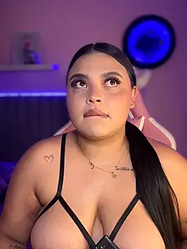 Snapshot of Emily_cooper20 chatting on 21, 4, 2026 Emily cooper20 online show from 21, 4, 2026