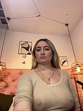 Snapshot of antonella87 chatting on 7, 2, 2026 antonella87 online show from 7, 2, 2026