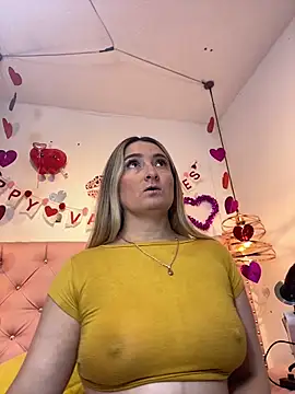 Snapshot of antonella87 chatting on 16, 2, 2026 antonella87 online show from 16, 2, 2026