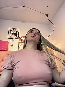 Snapshot of antonella87 chatting on 16, 3, 2026 antonella87 online show from 16, 3, 2026