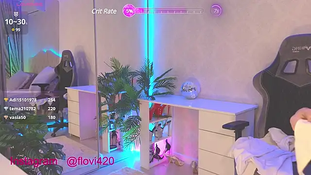 Snapshot of flor_vic chatting on 22, 12, 2024 flor vic online show from 22, 12, 2024