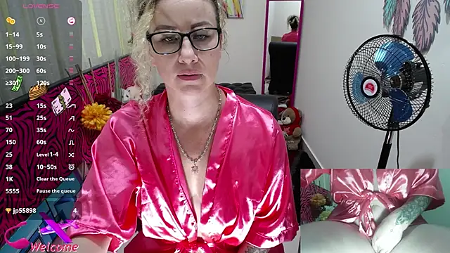 ViickySexy online show from 13, 1, 2026