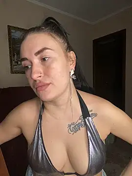 Snapshot of Roxana_Bell chatting on 23, 2, 2026 Roxana Bell online show from 23, 2, 2026