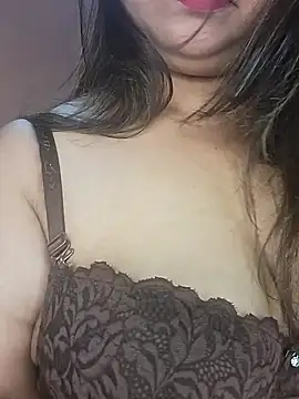 Snapshot of Ravina_patil1 chatting on 12, 2, 2025 Ravina patil1 online show from 12, 2, 2025