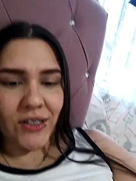 Ariakris online show from 1, 12, 2025