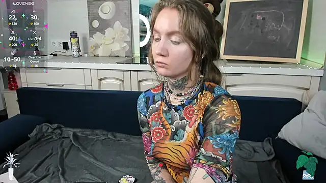 Snapshot of Mary_Xextra chatting on 25, 3, 2026 Mary Xextra online show from 25, 3, 2026