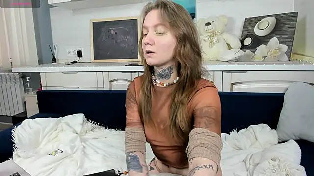 Snapshot of Mary_Xextra chatting on 17, 4, 2026 Mary Xextra online show from 17, 4, 2026