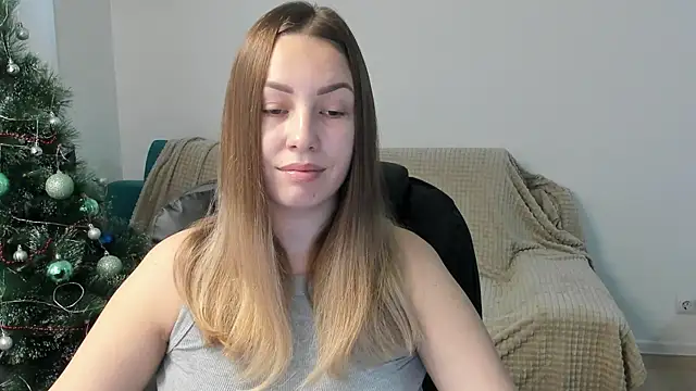 Snapshot of Mia_shy1 chatting on 18, 12, 2025 Mia shy1 online show from 18, 12, 2025