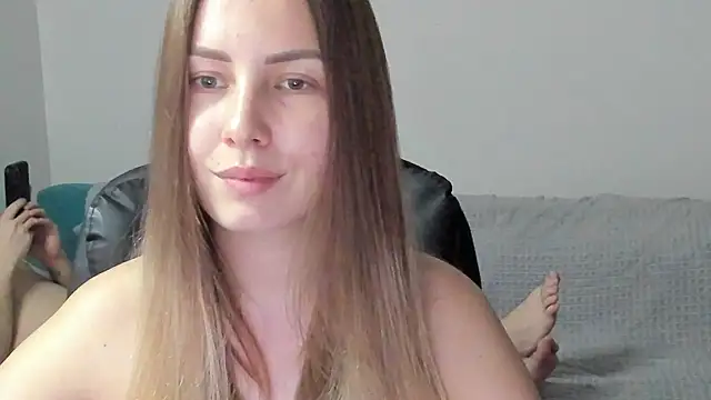 Snapshot of Mia_shy1 chatting on 12, 1, 2026 Mia shy1 online show from 12, 1, 2026