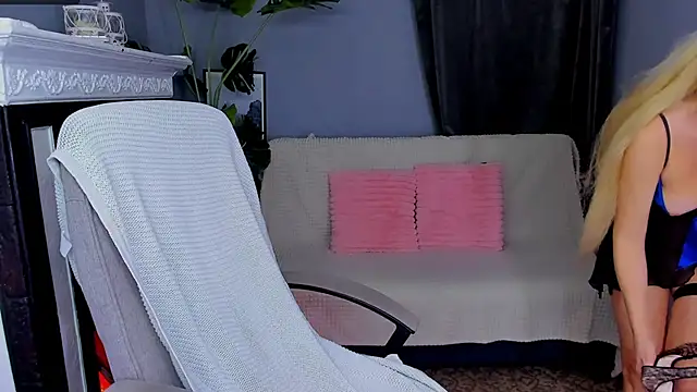 Snapshot of Anny_Jey_ chatting on 17, 1, 2025 Anny Jey online show from 17, 1, 2025