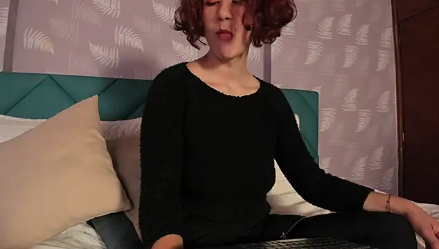 Moony 14 online show from 11, 1, 2025