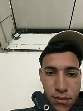 Snapshot of novin19_ chatting on 7, 11, 2025 novin19 online show from 7, 11, 2025