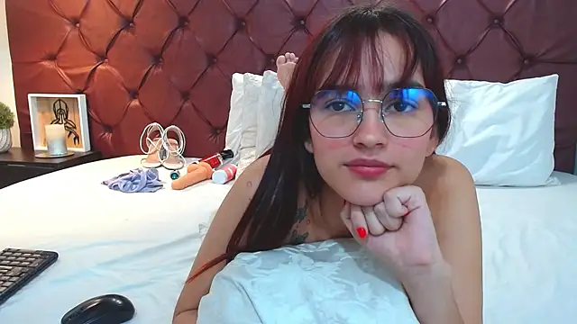 Snapshot of MelodyMansson chatting on 14, 1, 2025 MelodyMansson online show from 14, 1, 2025