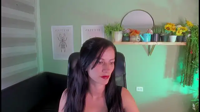 Aliiz 01 online show from 24, 1, 2025