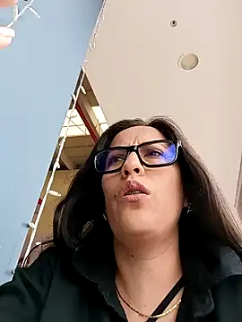 Snapshot of Lena-32 chatting on 9, 12, 2024 Lena-32 online show from 9, 12, 2024