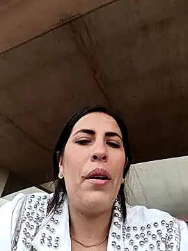 Snapshot of Lena-32 chatting on 16, 12, 2025 Lena-32 online show from 16, 12, 2025