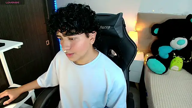  nickconnor01 online show from 3, 12, 2024