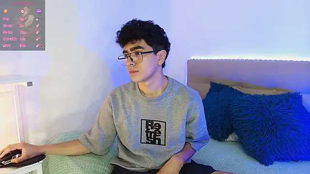  nickconnor01 online show from 26, 11, 2025