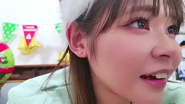 Snapshot of Megu_Melon chatting on 25, 12, 2024 Megu Melon online show from 25, 12, 2024