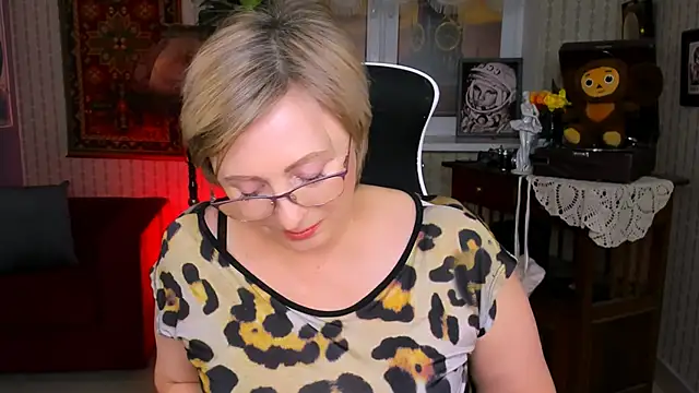 sugar vivien online show from 4, 1, 2025