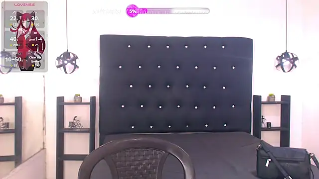 Snapshot of Mels_ chatting on 13, 4, 2026 Mels online show from 13, 4, 2026