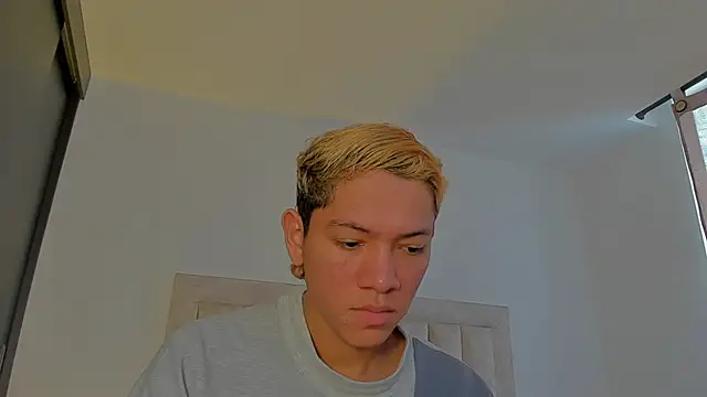 JulianRose 1 online show from 24, 11, 2025