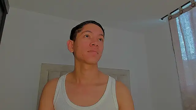 JulianRose 1 online show from 6, 4, 2026